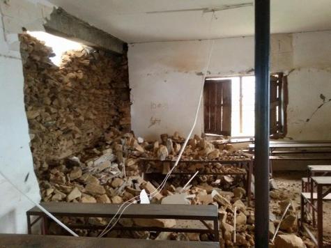 The Damaged school at Amp Pipal